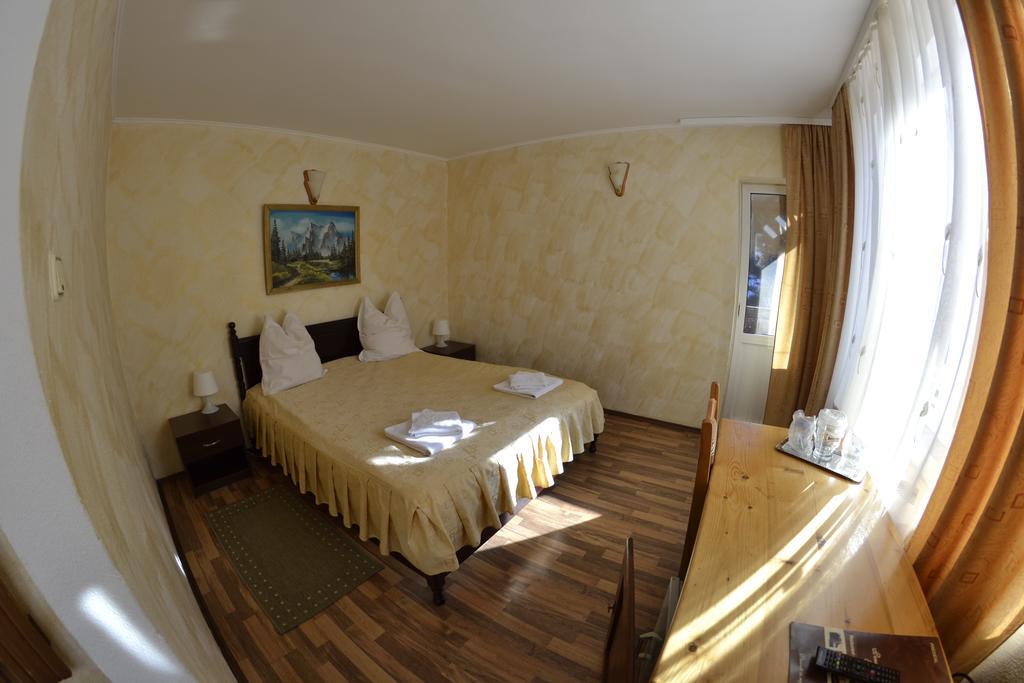 Pension Restaurant Speranta Предял Экстерьер фото