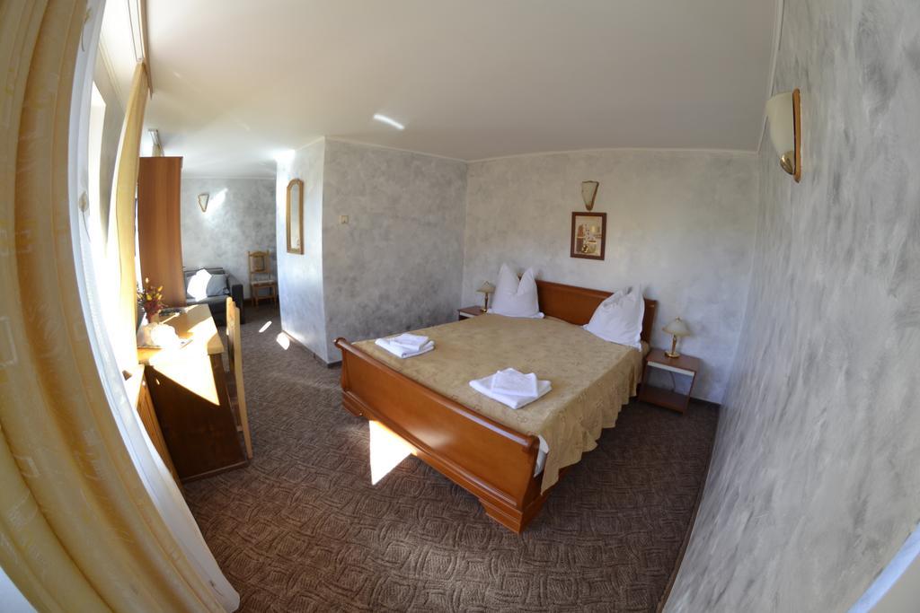 Pension Restaurant Speranta Предял Экстерьер фото