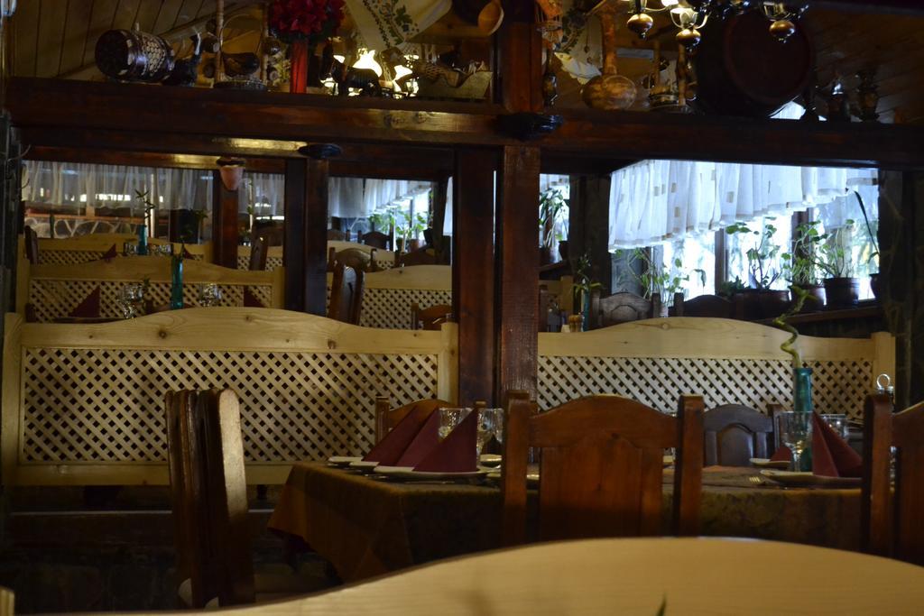 Pension Restaurant Speranta Предял Экстерьер фото